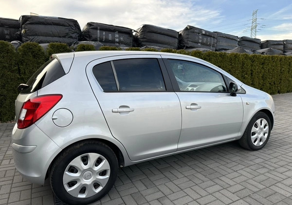 Opel Corsa cena 22500 przebieg: 196000, rok produkcji 2013 z Zabrze małe 211